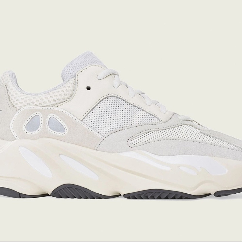 Yeezy 700 analogs